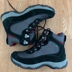 LL Bean snow boots